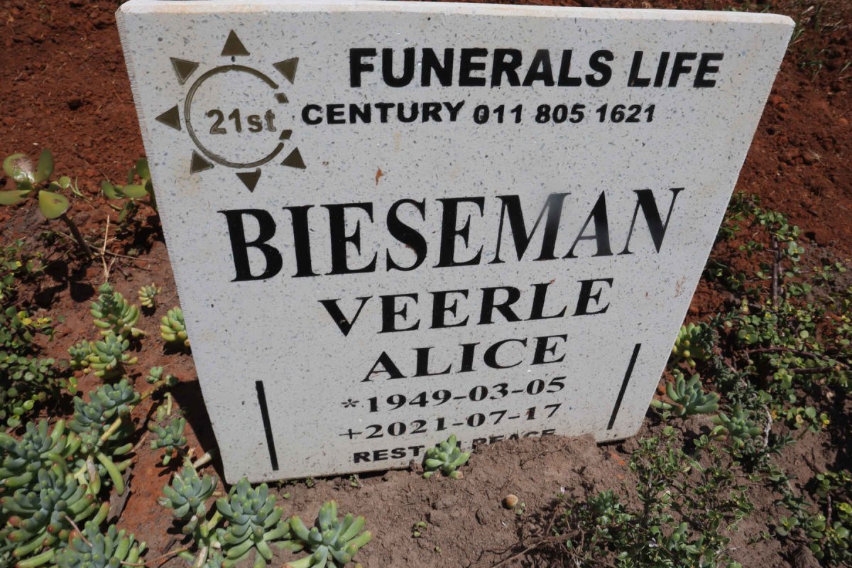 BIESEMAN Veerle Alice 1949-2021