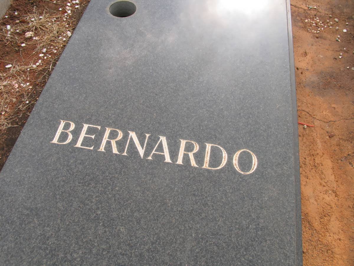 BERNARDO Daniel Stephanus 1937-1997