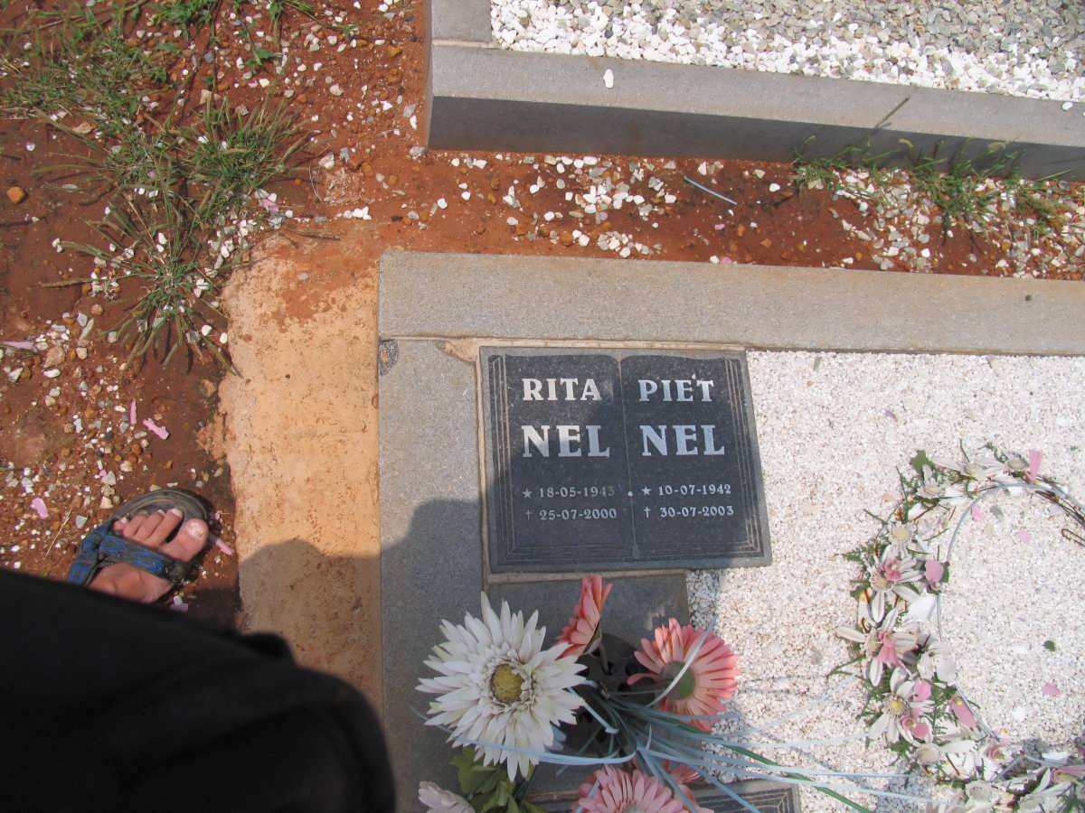 NEL Piet 1942-2003 &amp; Rita 1943-2000