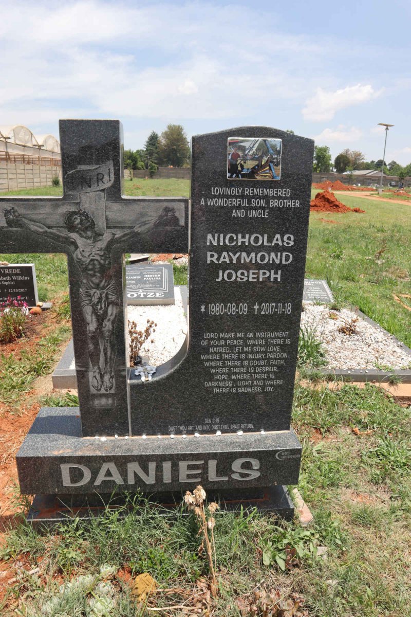 DANIELS Nicolas Raymond Joseph 1980-2017
