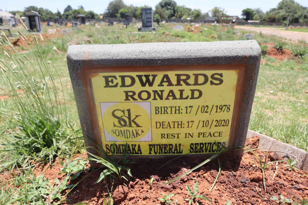 EDWARDS Ronald 1978-2020