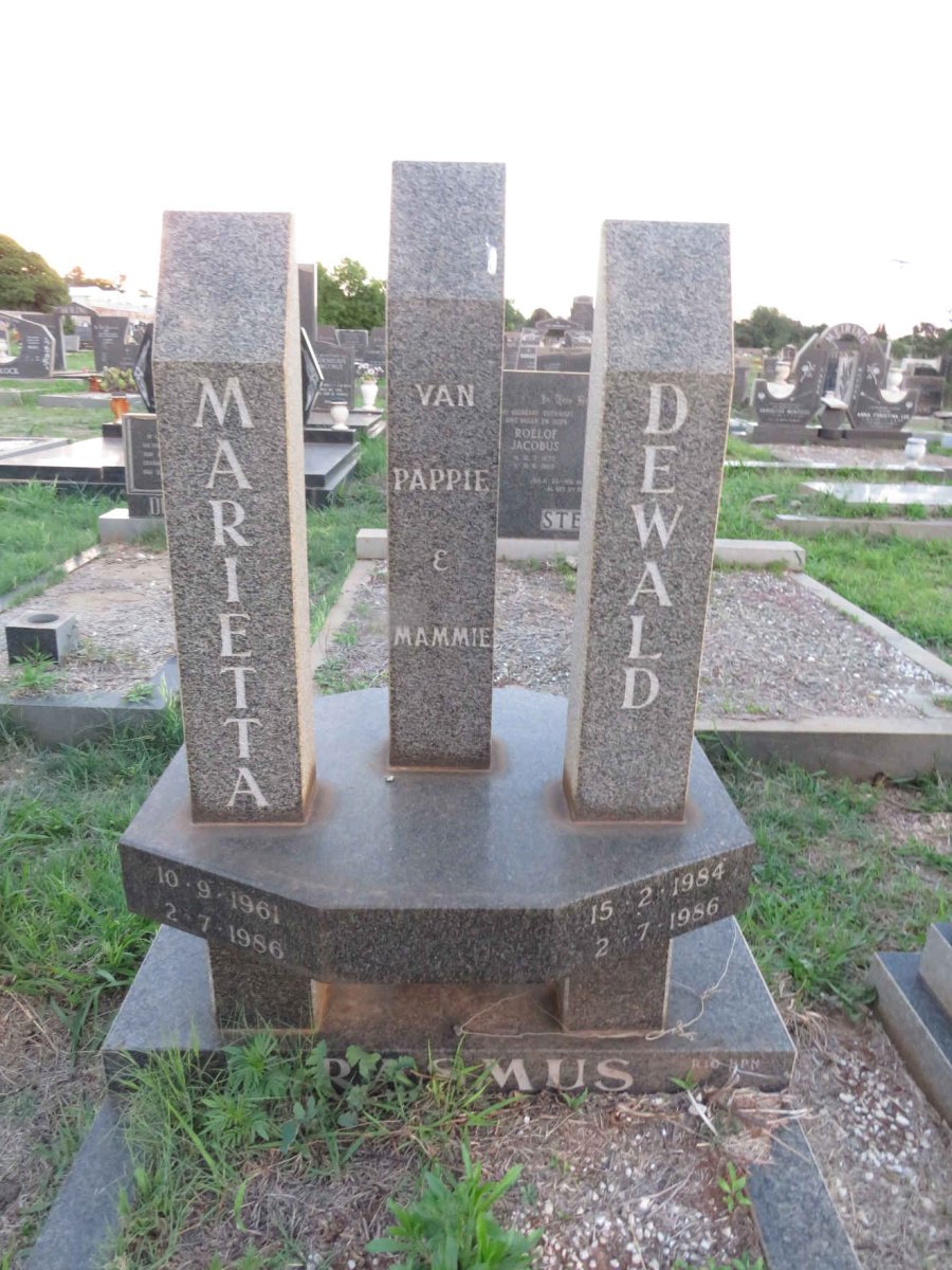 ERASMUS Marietta 1961-1986 :: ERASMUS Dewald 1984-1986