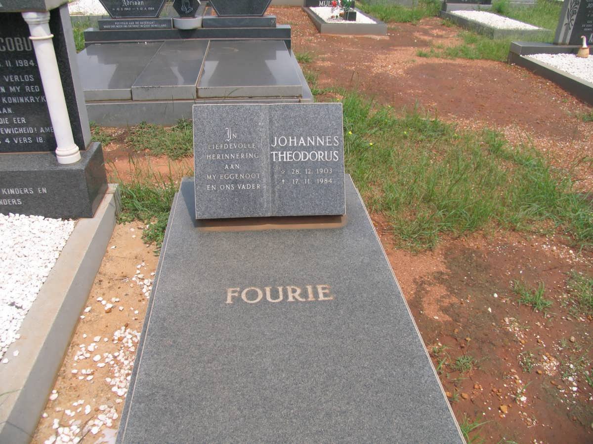 FOURIE Johannes Theodorus 1903-1984