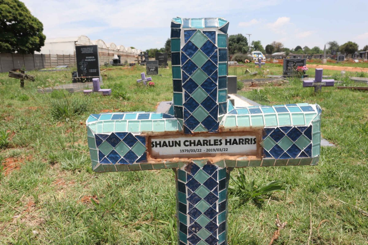 HARRIS Shaun Charles 1979-2019