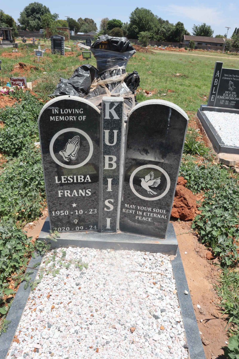 KUBISI Lesiba Frans 1950-2020