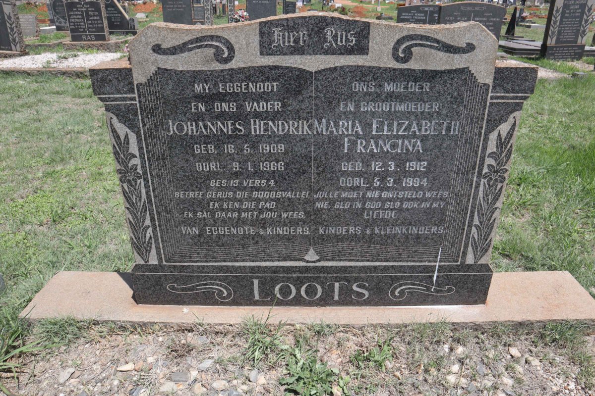 LOOTS Johannes Hendrik 1909-1966 & Maria Elizabeth Francina 1912-1994