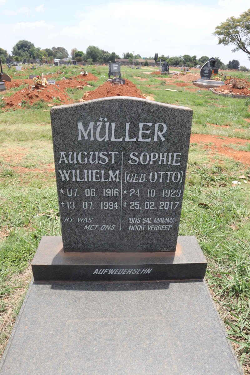 MULLER August Wilhelm 1916-1994 & Sophie OTTO 1923-2017