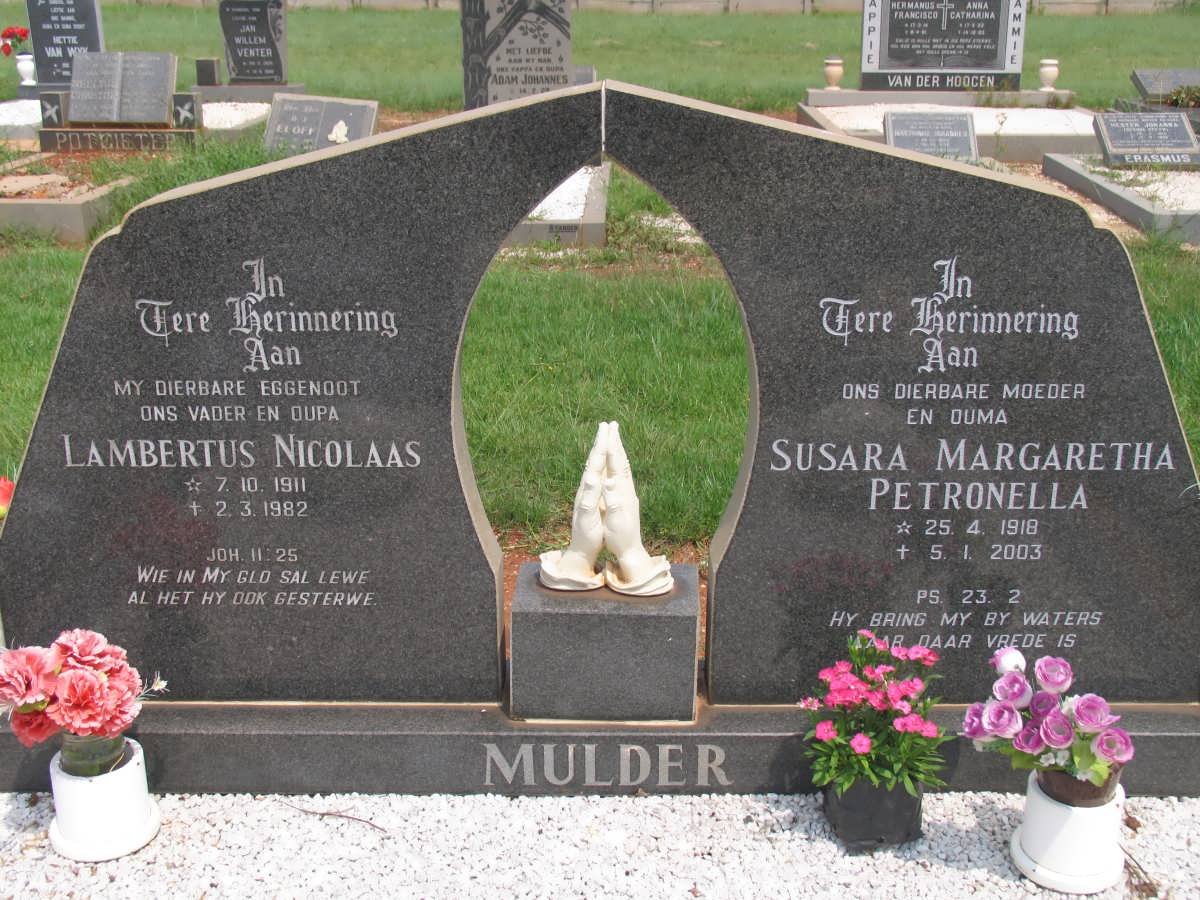 MULDER Lambertus Nicolaas 1911-1982 &amp; Susara Margaretha Petronella 1918-2003