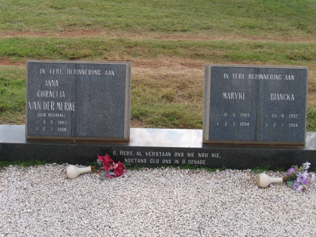 MERWE Cornelia, van der nee VERMAAK 1963-1994 :: VAN DER MERWE Maryke 1989-1994 :: VAN DER MERWE Biancka 1992-1994