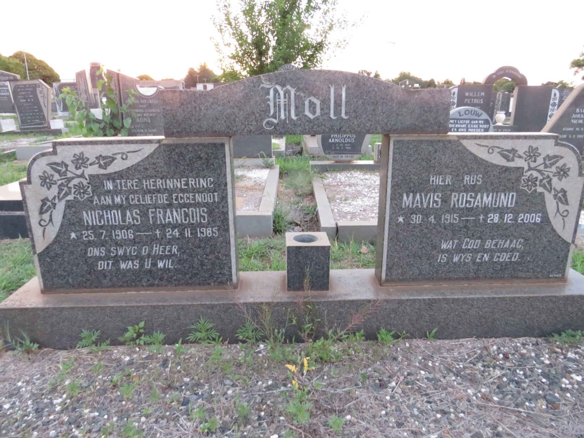 MOLL Nicholas Francois 1906-1985 & Mavis Rosamund 1915-2006