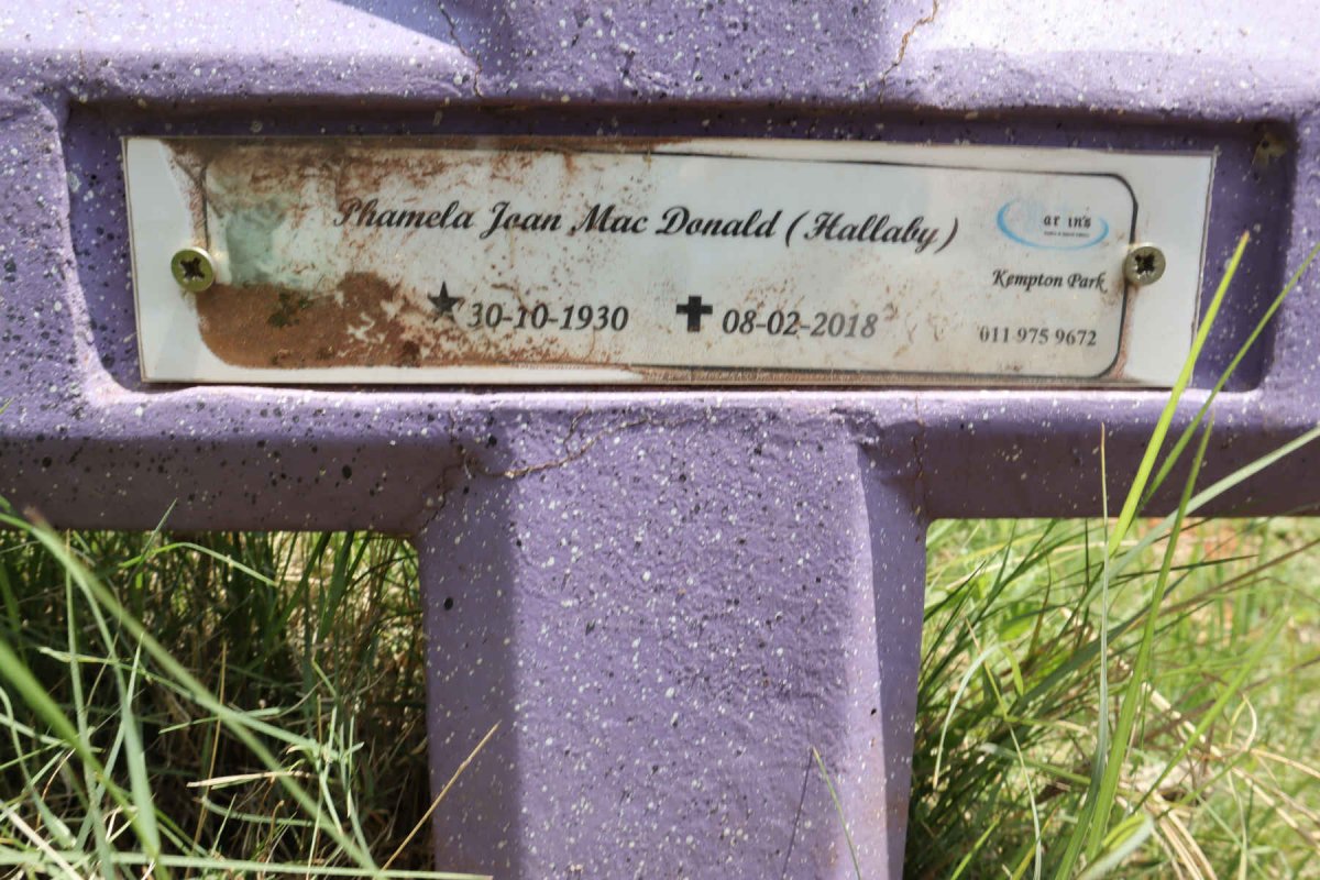 MACDONALD Phamela Jean nee HALLABY 1930-2018