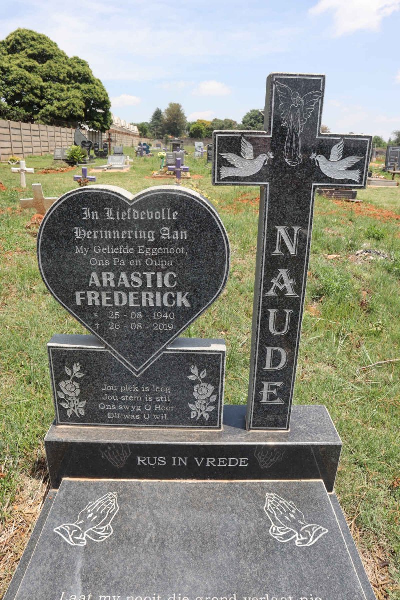 NAUDE Arastic Frederick 1940-2019