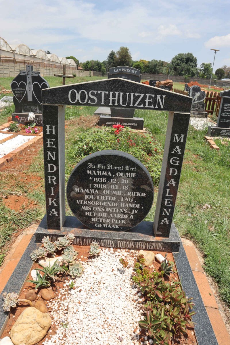 OOSTHUIZEN Hendrika Magdalena 1936-2018