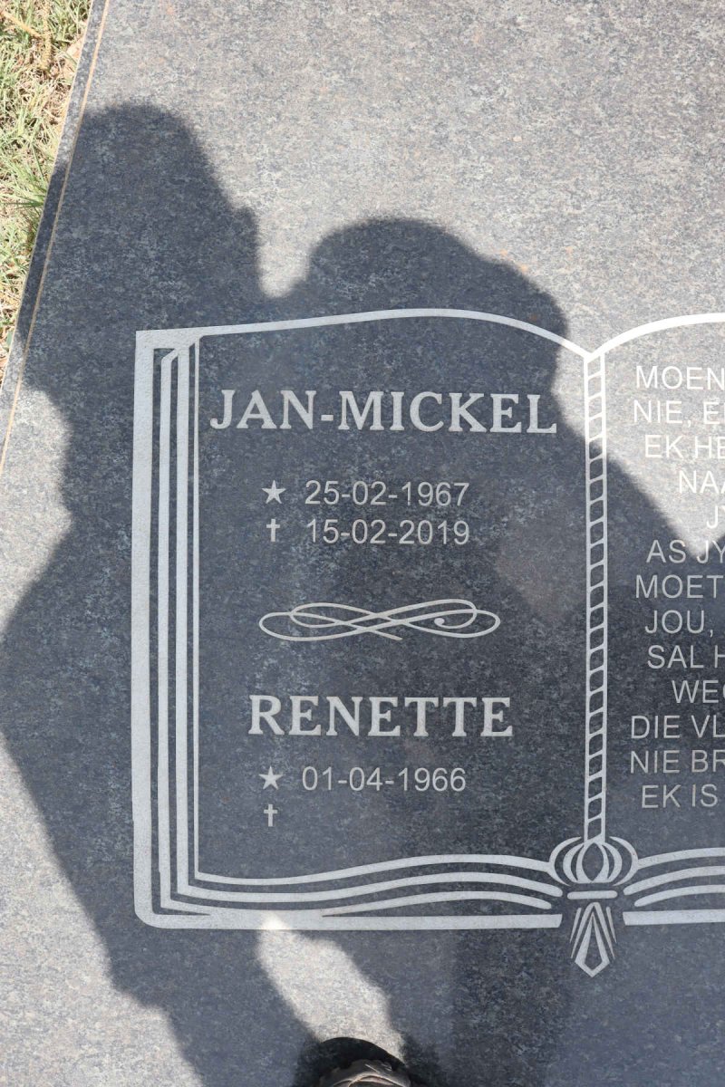 SWIEGERS Jan-Mickel 1967-2019 & Renette 1966- _2