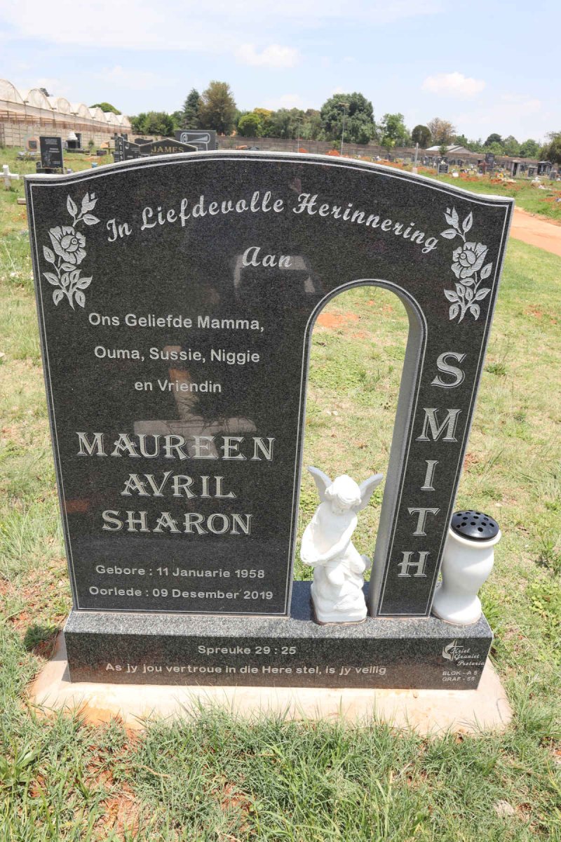 SMITH Maureen Avril Sharon 1958-2019
