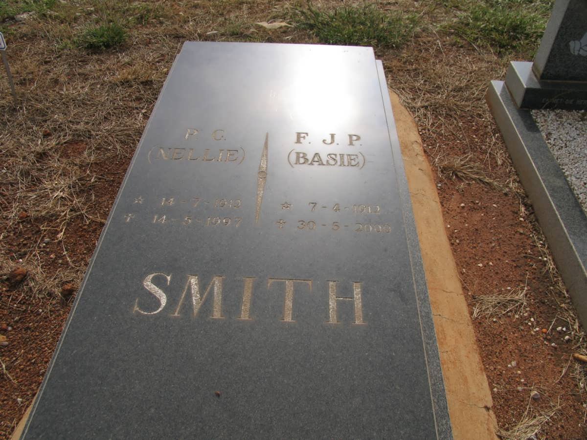 SMITH F.J.P. 1912-2000 &amp; P.C. 1912-1997
