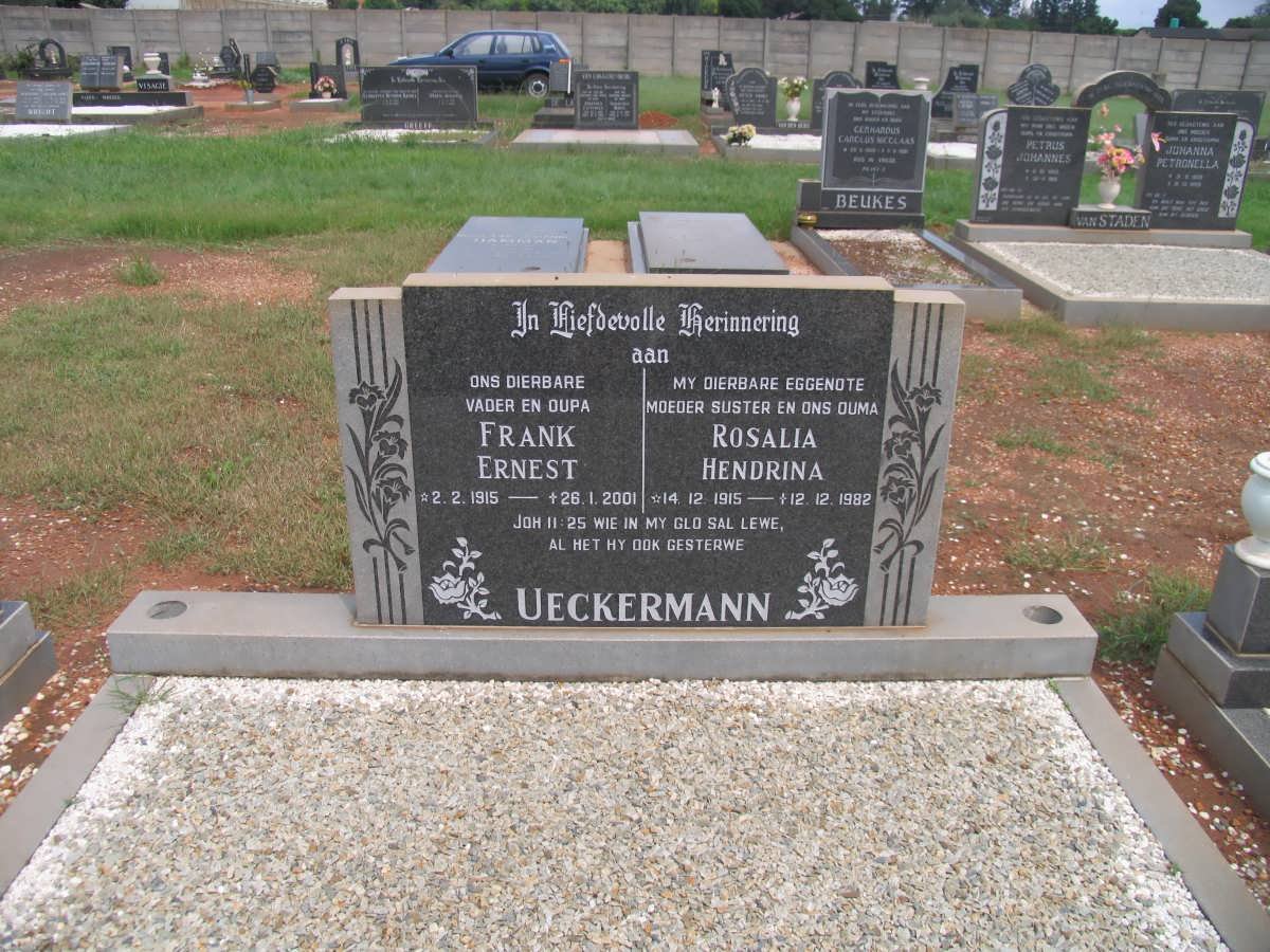 UECKERMANN Frank Ernest 1915-2001 &amp; Rosalia Hendrina 1915-1982