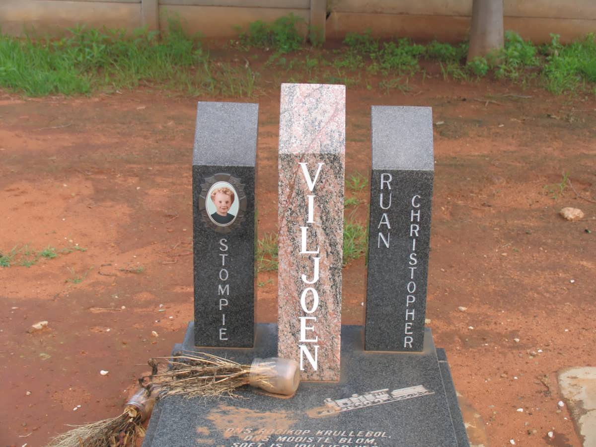 VILJOEN Ruan Christopher 1992-1995 _1