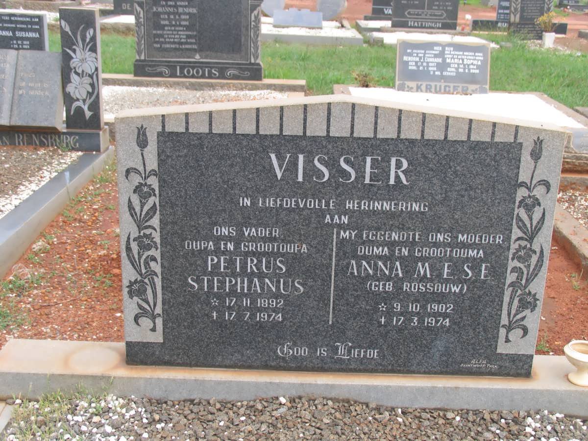 VISSER Petrus Stephanus 1892-1974 &amp; Anna M.E.S.E. ROSSOUW 1902-1974