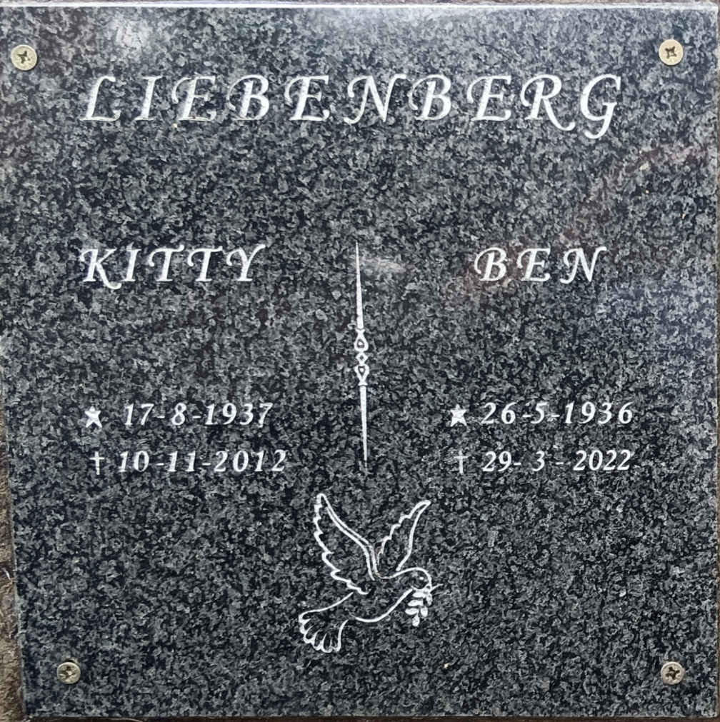 LIEBENBERG Ben 1936-2022 & Kitty 1937-2012
