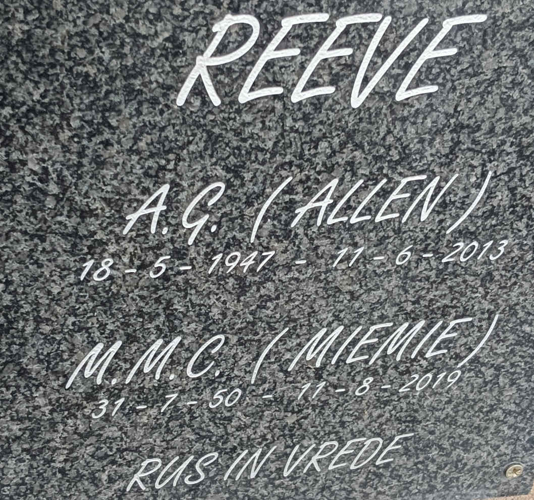 REEVE A.G. 1947-2013 & M.M.C. 1950-2019