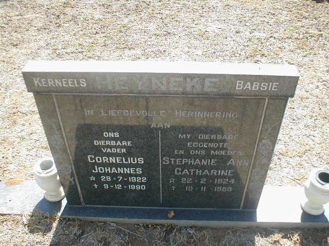 HEYNECKE Cornelius Johannes 1922-1990 &amp; Stephanie Anne Catherine 1924-1988