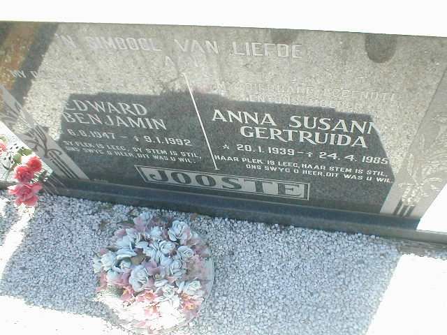 JOOSTE Edward Benjamin 1947-1972 &amp; Anna Susanna Gertruida 1939-1985