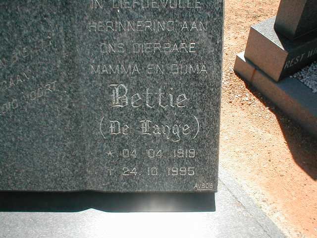 LANGE Bettie, de 1919-1985