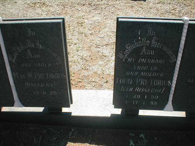 PRETORIUS M. de W. 1929- &amp; Louie REINECKE 1930-1988