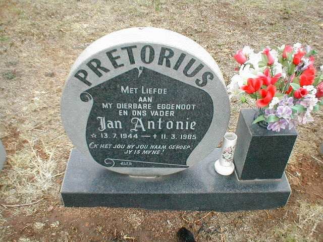 PRETORIUS Jan Antonie 1944-1985