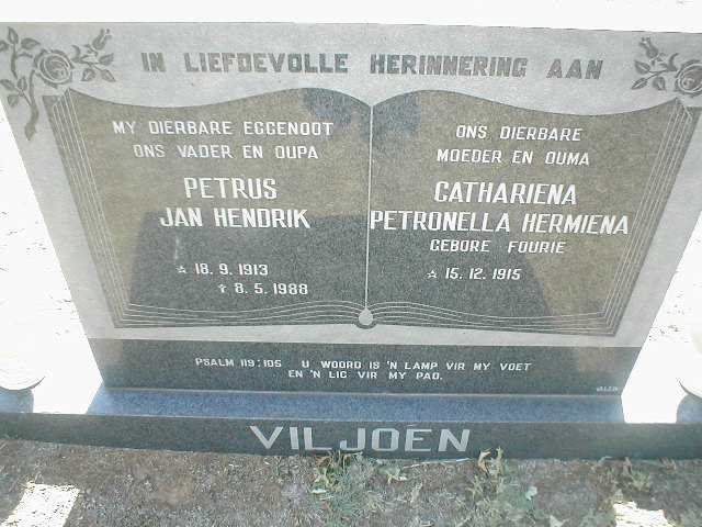 VILJOEN Petrus Jan Hendrik 1913 - 1988 &amp; Catharina Petronella Hermina FOURIE 1915 -