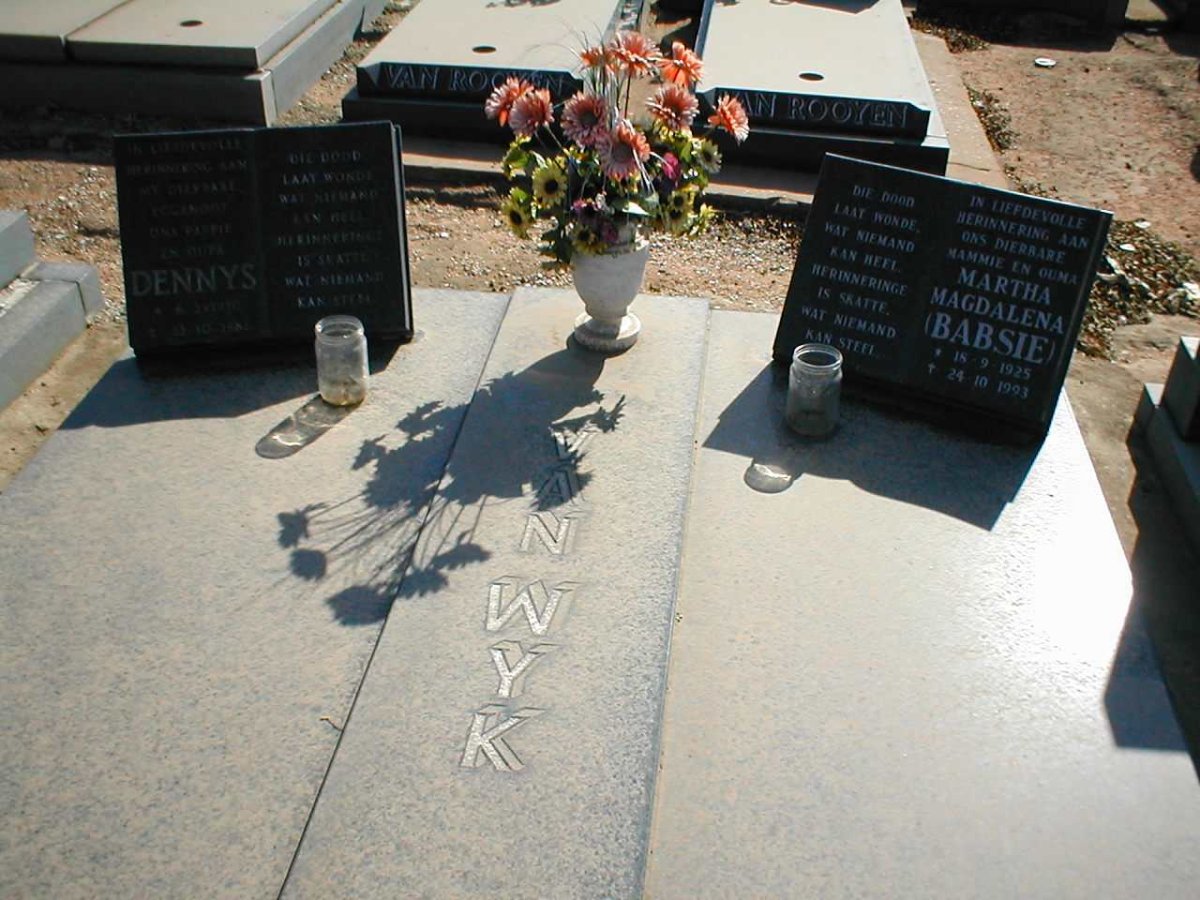 WYK Dennys, van 19??-1982 &amp; Martha Magdalena 1925-1993