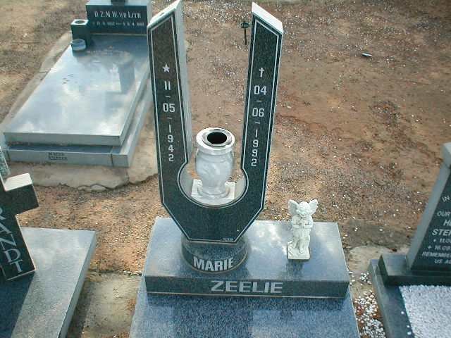 ZEELIE Marie 1942-1992