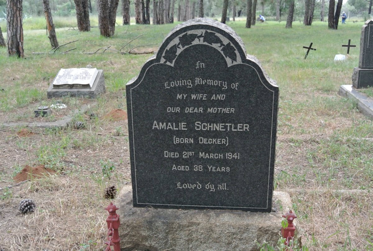 SCHNETLER Amalie nee DECKER -1941