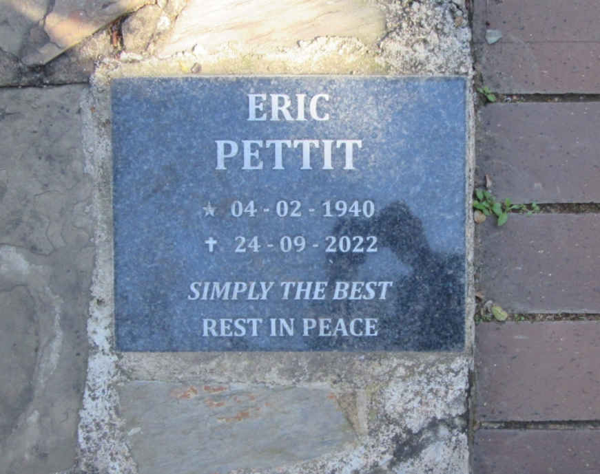 PETTIT Eric 1940-2022