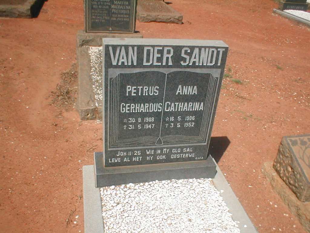SANDT Petrus Gerhardus, van der 1908-1947 &amp; Anna Catharina 1906-1952