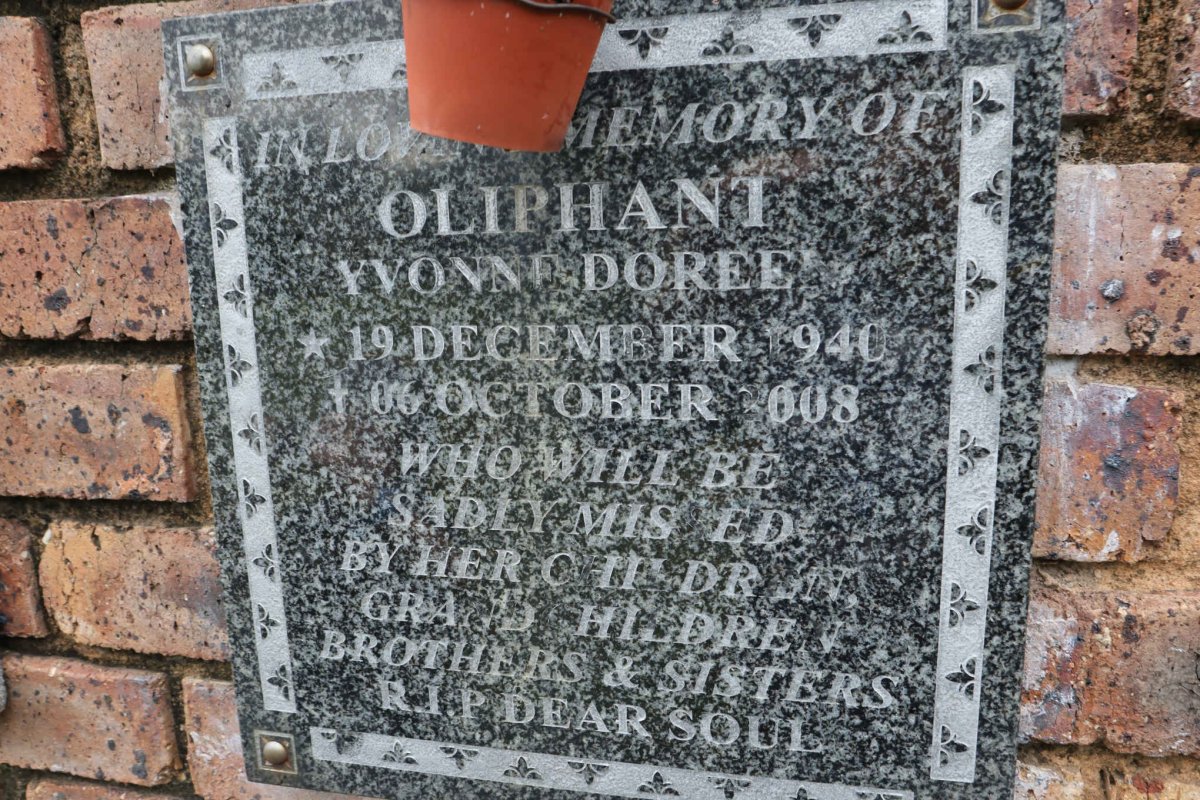 OLIPHANT Yvonne Doreen 1940-2008