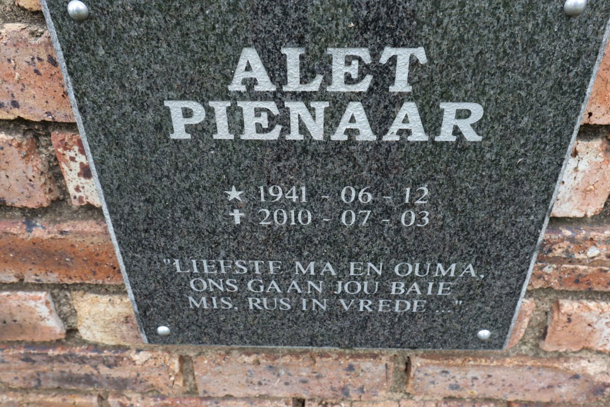 PIENAAR Alet 1941-2010