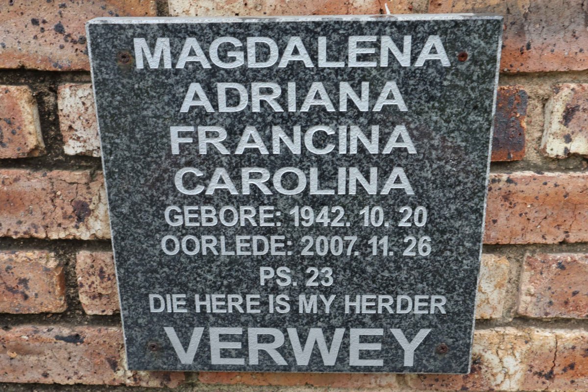 VERWEY Magdalena Adriana Francina Carolina 1942-2007