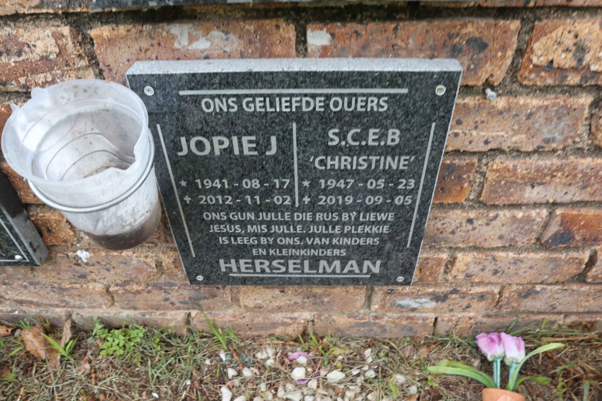 HERSELMAN Jopie J. 1941-2012 &amp; S.C.E.B. 1947-2019