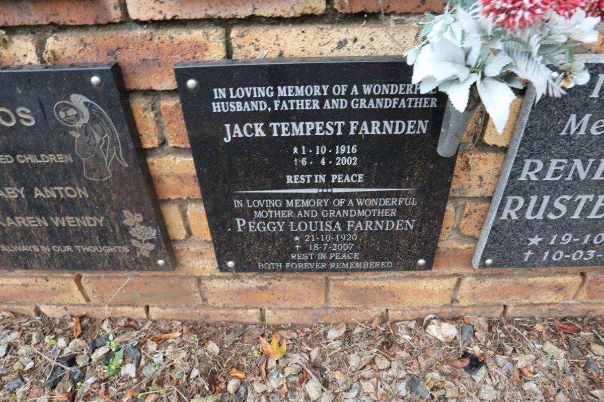 FARNDEN Jack Tempest 1916-2002 &amp; Peggy Louisa 1920-2007