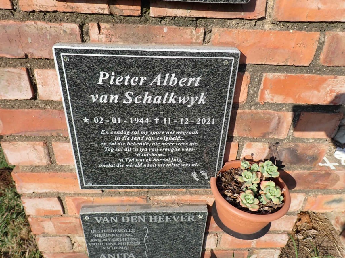 SCHALKWYK Pieter Albert, van 1944-2021
