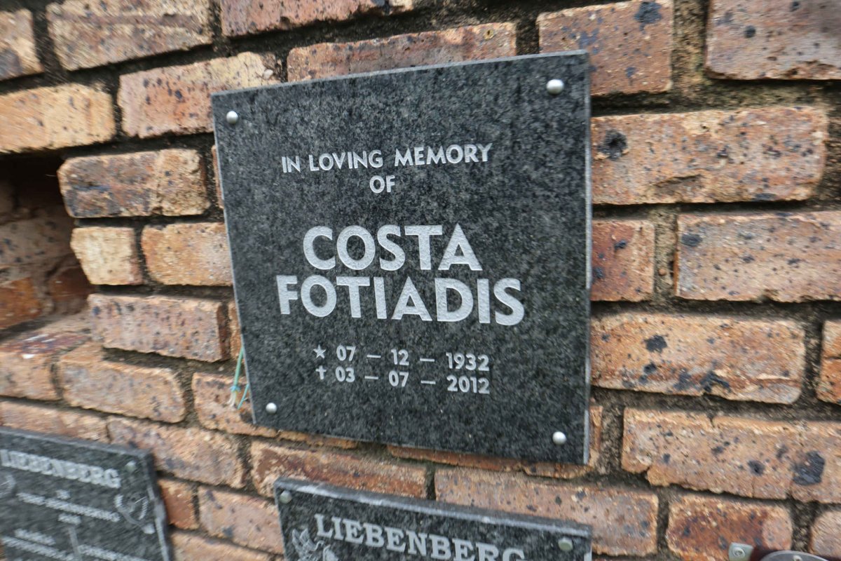 FOTIADIS Costa 1932-2012