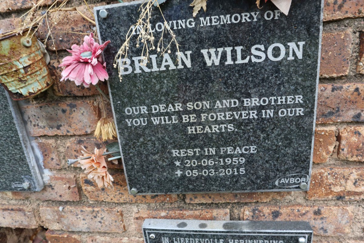 WILSON Brian 1959-2015