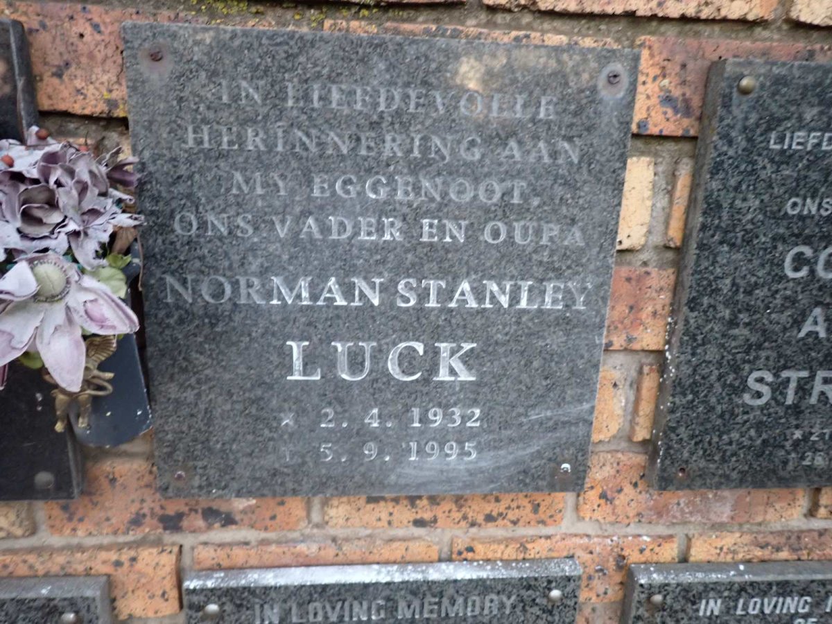 LUCK Norman Stanley 1932-1995