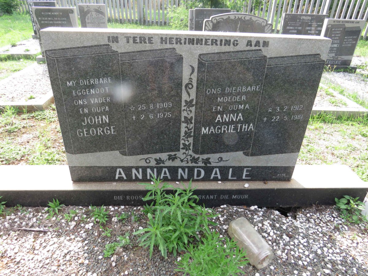 ANNANDALE John George 1909-1975 &amp; Anna Magrietha 1912-1981