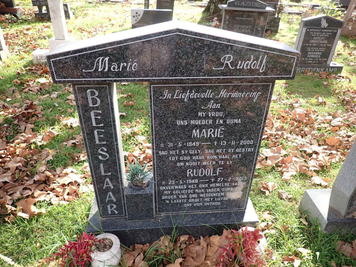 BEESLAAR Rudolf 1948-2013 &amp; Marie 1949-2000