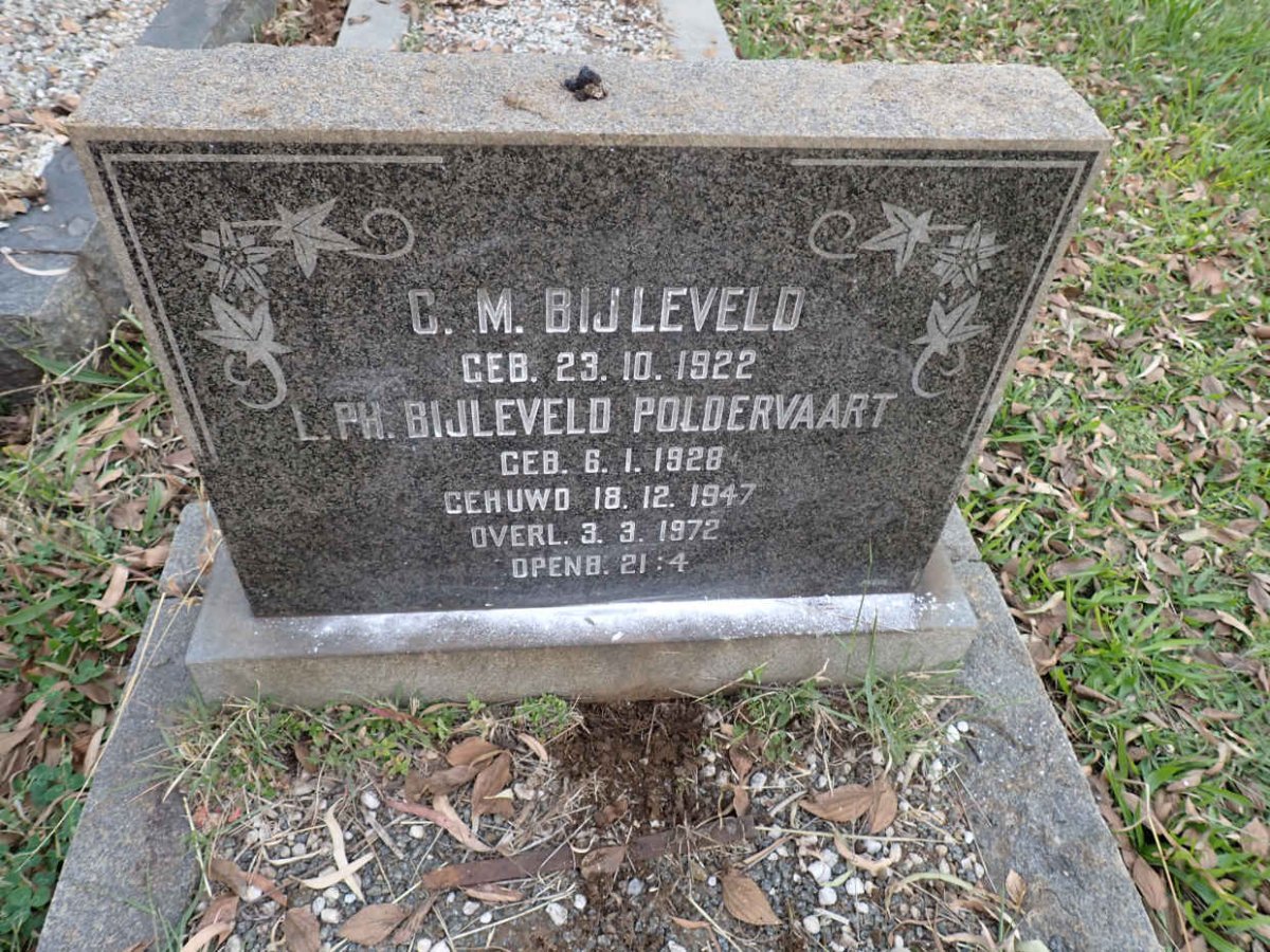 BIJLEVELD C.M. 1922- &amp; L. Ph. POLDERVAART 1928-1972