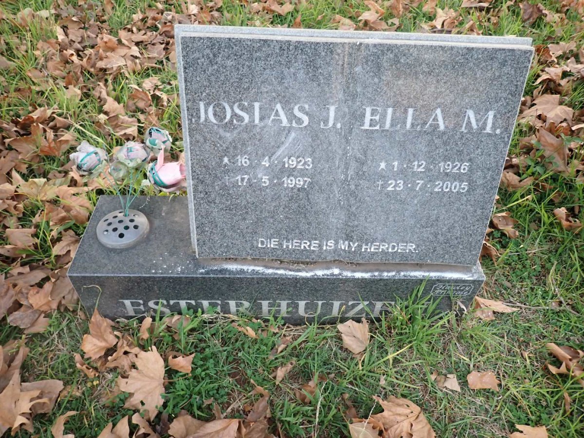 ESTERHUIZEN Josias J. 1923-1997 &amp; Ella M. 1926-2005