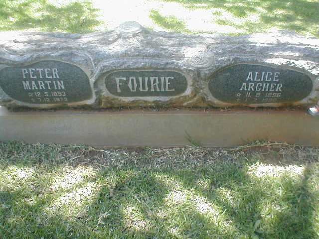 FOURIE Pieter Willem 1893-1972 &amp; Alice ARCHER 1896-1990